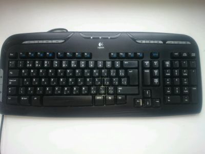 Лот: 9121578. Фото: 1. Клавиатура Logitech Media Keyboard... Клавиатуры и мыши