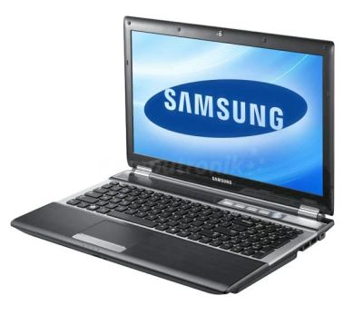Лот: 4338753. Фото: 1. Продам ноутбук Samsung NP-RF511-S01RU... Ноутбуки