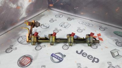 Лот: 23589856. Фото: 1. Форсунка Nissan Bassara KA24DE... Двигатель и элементы двигателя