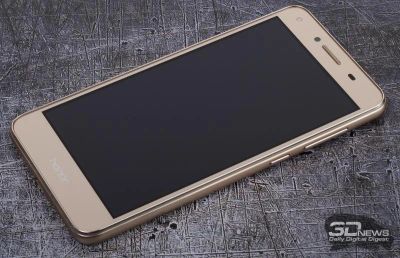 Лот: 9178560. Фото: 1. honor 5a. Смартфоны