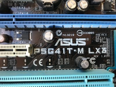 Лот: 17691860. Фото: 1. Комплект Процессор intel pentium... Материнские платы