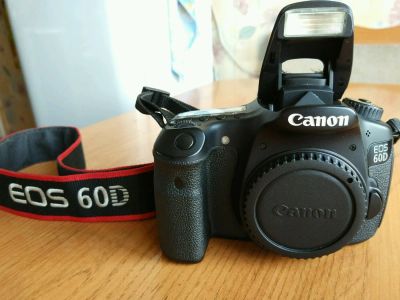 Лот: 9409513. Фото: 1. Canon 60D body (тушка). Цифровые зеркальные