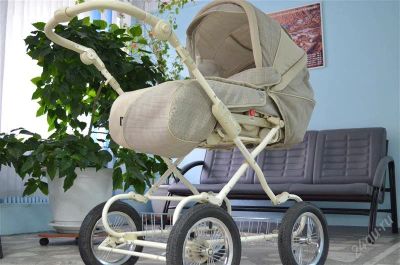 Лот: 2727803. Фото: 1. коляска geoby у кого в избранном... Коляски