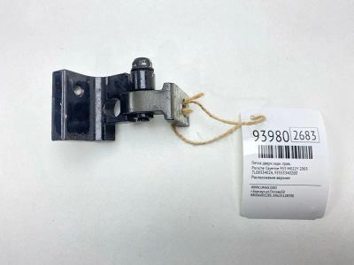 Лот: 24774561. Фото: 1. Петля двери Porsche Cayenne 2005... Кузов