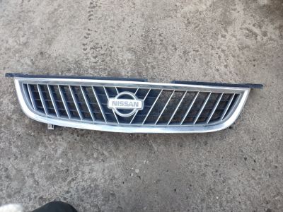 Лот: 15663874. Фото: 1. Решетка радиатора nissan sunni. Кузов