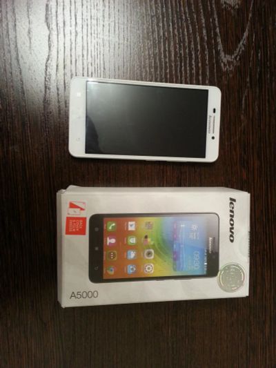 Лот: 7009376. Фото: 1. Lenovo A5000. Смартфоны