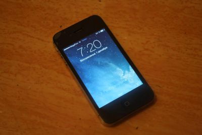 Лот: 3462531. Фото: 1. Iphone 4S черный. Смартфоны