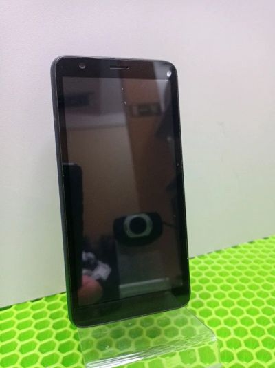 Лот: 19314407. Фото: 1. Смартфон ZTE Blade A3 2019 (0208-01... Смартфоны