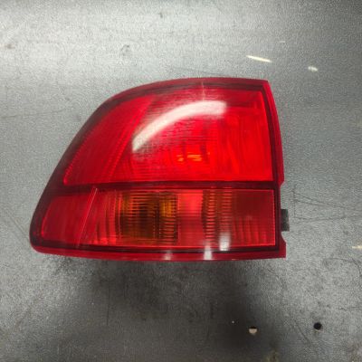 Лот: 18455269. Фото: 1. Фара задняя левая Honda orthia. Оптика и освещение
