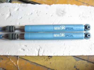 Лот: 5521294. Фото: 1. Стойки на Honda Step WGN R-2 Задние. Ходовая, подвеска, рулевое управление