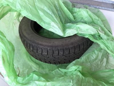 Лот: 5302167. Фото: 1. nokian шины 4шт + 2 летние забирать... Шины