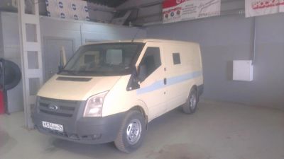 Лот: 5423445. Фото: 1. Инкасаторский броневик Ford Transit... Автомобили