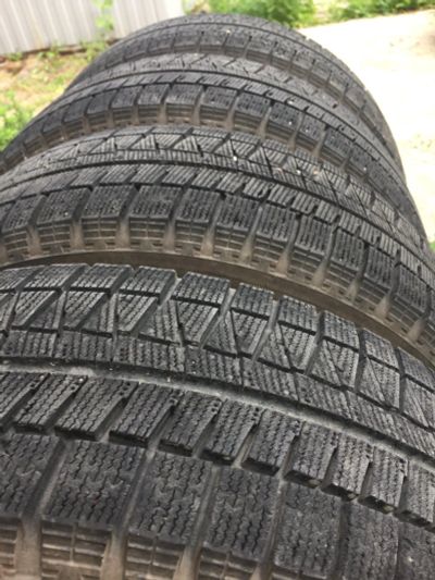 Лот: 11846345. Фото: 1. Колёса Bridgestone blizzak revo... Шины на дисках