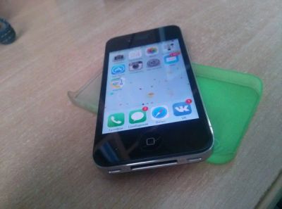 Лот: 3999107. Фото: 1. Iphone 4(8gb) новый. Смартфоны