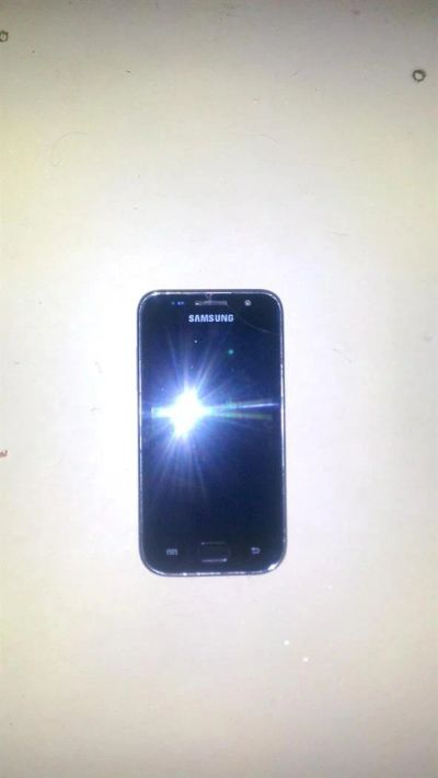 Лот: 3553529. Фото: 1. samsung galaxy s оригинал, живой. Смартфоны
