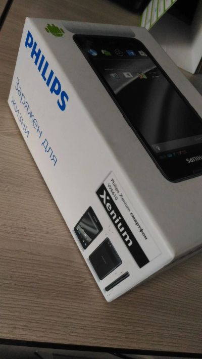Лот: 17527830. Фото: 1. Смартфон Philips Xenium W6610. Смартфоны