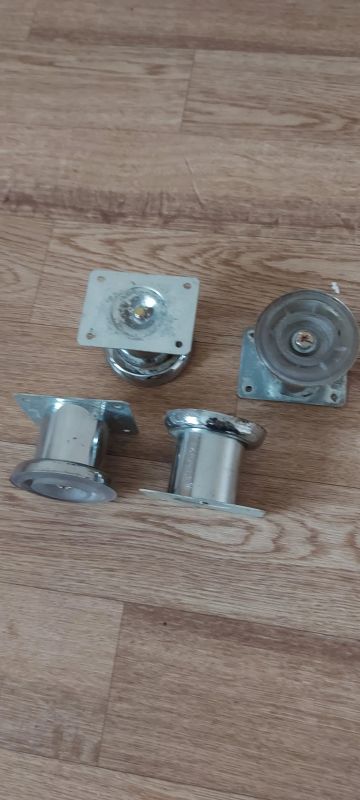 Лот: 25888763. Фото: 1. Ножки мебельные б/у. Мебельная фурнитура и наполнители