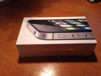 Лот: 7503421. Фото: 1. Iphone 4S (black). Смартфоны
