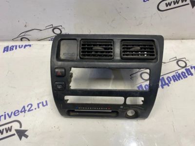 Лот: 21719555. Фото: 1. рамка климат контроля toyota corolla... Двигатель и элементы двигателя