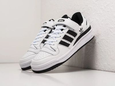 Лот: 19683924. Фото: 1. Кроссовки Adidas Forum Low. Кеды, кроссовки, слипоны