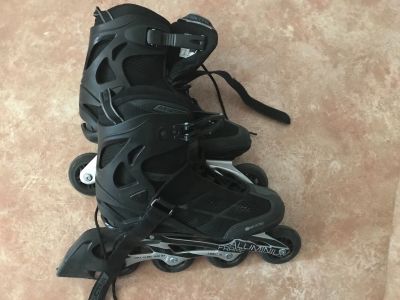 Лот: 12234836. Фото: 1. Ролики Rollerblade 41р. Роликовые коньки, скейтборды, самокаты