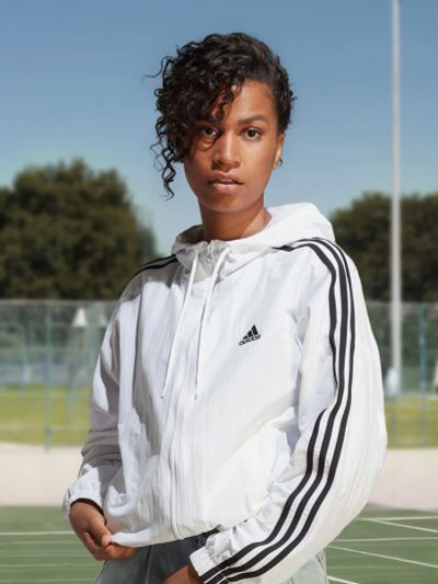 Лот: 24255876. Фото: 1. Дождевик женский adidas, Белый. Другое (спортивная одежда)