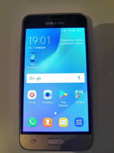 Лот: 12959630. Фото: 1. Смартфон Samsung Galaxy J1 (2016... Смартфоны