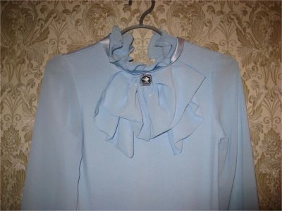 Лот: 7154087. Фото: 1. Блуза школьная голубая. Школьная форма
