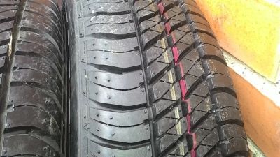 Лот: 15954342. Фото: 1. Bridgestone Dueler H/T175/80R16. Шины