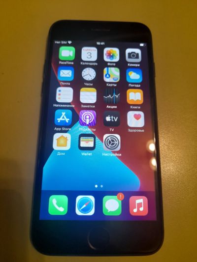 Лот: 19677843. Фото: 1. IPhone 7 32gb. Смартфоны