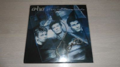 Лот: 10148407. Фото: 1. a-ha "Stay On These Roads" (LP... Аудиозаписи