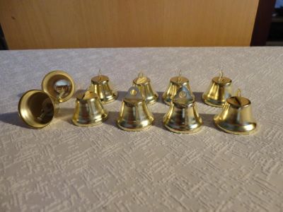 Лот: 5342210. Фото: 1. Колокольчики d2,5 см. Набор 30... Другое (домашний быт)