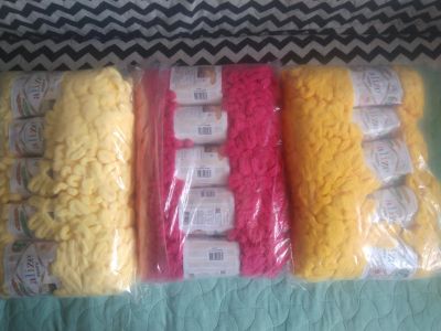 Лот: 15855064. Фото: 1. Пряжа Alize Puffy. Ткани, нитки, пряжа