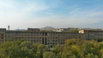 Лот: 5898318. Фото: 1. Сдам 2-х комнатную двухуровневую... Квартиры, студии