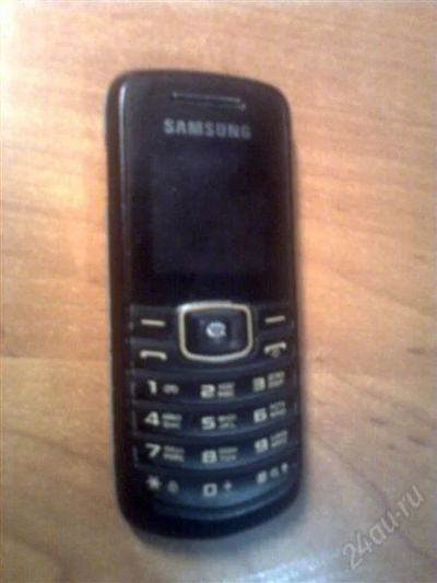 Лот: 1483827. Фото: 1. Samsung. Кнопочные мобильные телефоны
