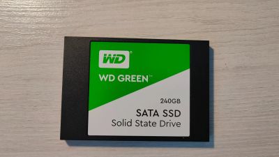 Лот: 18686945. Фото: 1. SSD WD Green 240ГБ _1. SSD-накопители