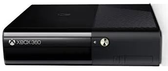 Лот: 6318907. Фото: 1. 500GB Xbox 360E + Freeboot, с... Игровые приставки, консоли