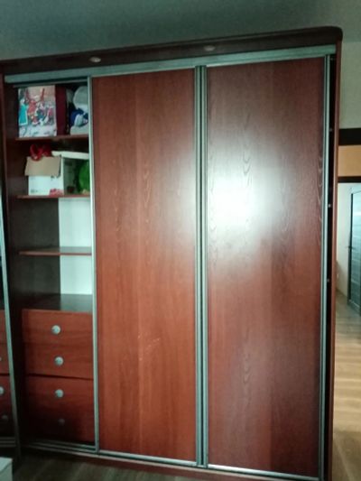 Лот: 25604785. Фото: 1. Шкаф плательный. Шкафы, шкафы-купе