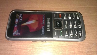 Лот: 2453486. Фото: 1. телефон samsung. неисправный. Кнопочные мобильные телефоны