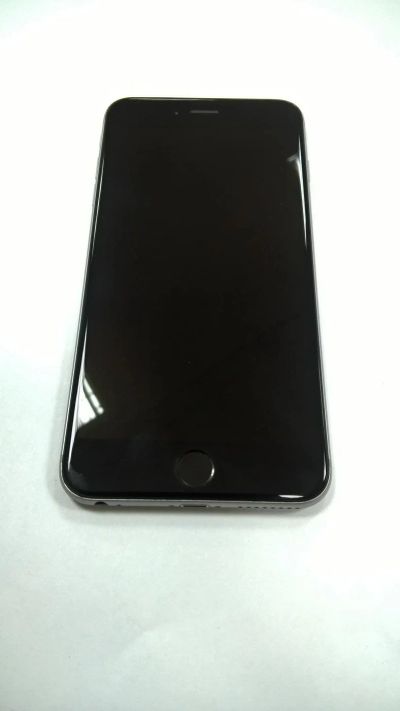 Лот: 10356602. Фото: 1. Apple iPhone 6 Plus 128GB (серый... Смартфоны