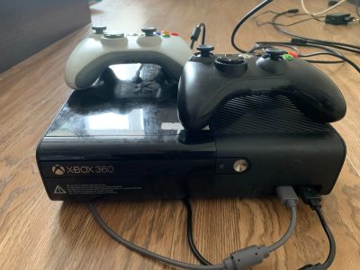 Лот: 17145515. Фото: 1. Xbox 360 250 gb прошита. Игровые приставки, консоли
