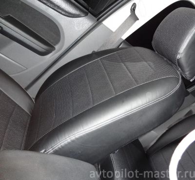 Лот: 4620111. Фото: 1. Ford Focus 2 чехлы из эко-кожи... Чехлы, коврики, оплетки руля