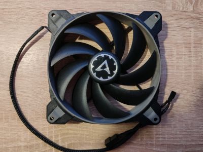 Лот: 25888616. Фото: 1. Вентилятор Arctic BioniX F140. Системы охлаждения