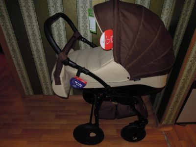 Лот: 6228899. Фото: 1. tutis zippy 3 в 1 с подарком. Коляски
