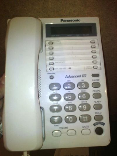 Лот: 7386048. Фото: 1. Panasonic KX-TS2362 рабочий телефон. DECT и радиотелефоны