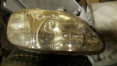 Лот: 10579935. Фото: 1. Фара правая honda civic ferio... Оптика и освещение