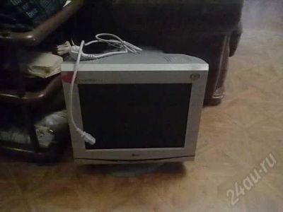Лот: 728514. Фото: 1. Монитор LG Flatron F 700B. ЭЛТ-мониторы