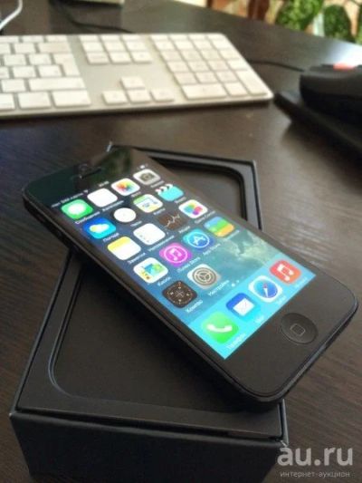 Лот: 8547408. Фото: 1. iPhone 5 16GB Black. Смартфоны