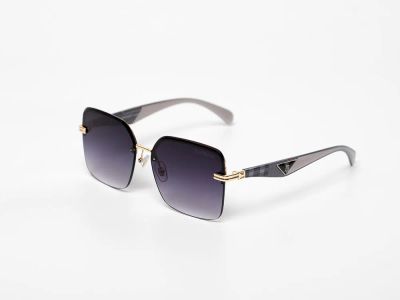 Лот: 24974958. Фото: 1. Очки Burberry. Очки солнцезащитные