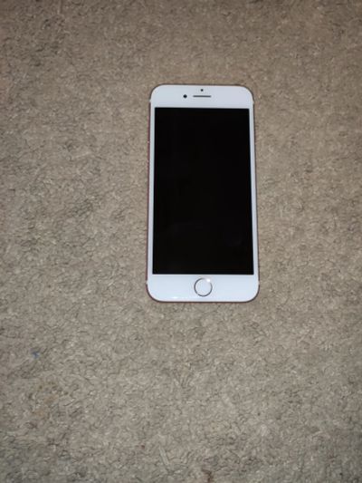 Лот: 20045892. Фото: 1. IPhone 7 rose gold 128 gb. Смартфоны